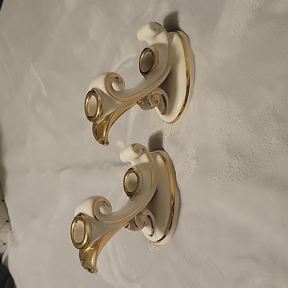 MCM Abingdon USA pair of candle holders